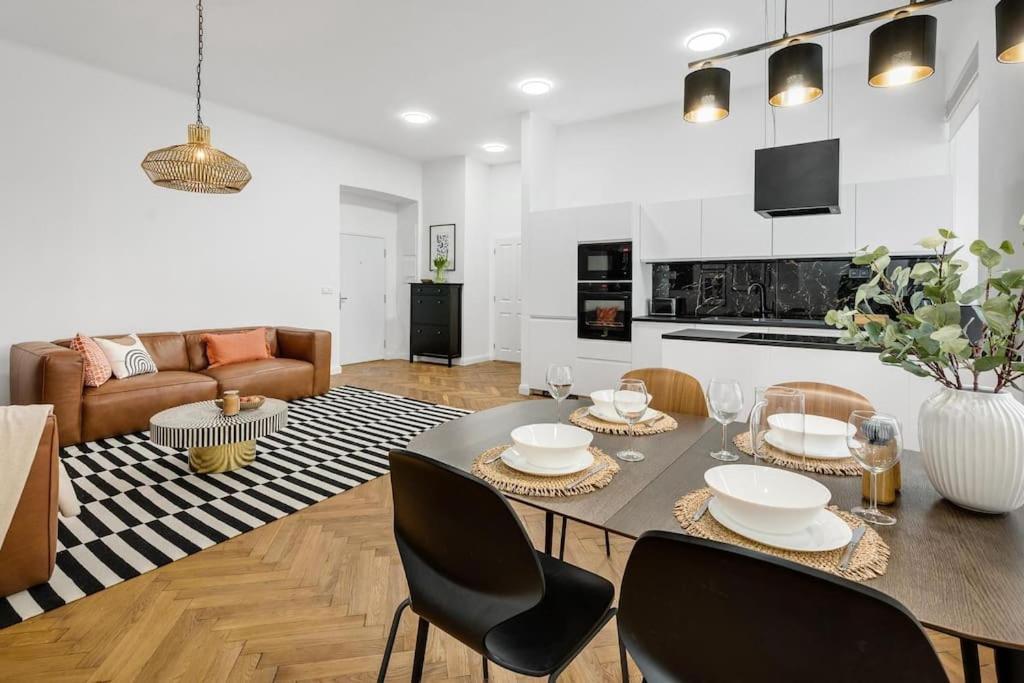 Stylovy Apartman V Centre Mesta براتسيلافا المظهر الخارجي الصورة